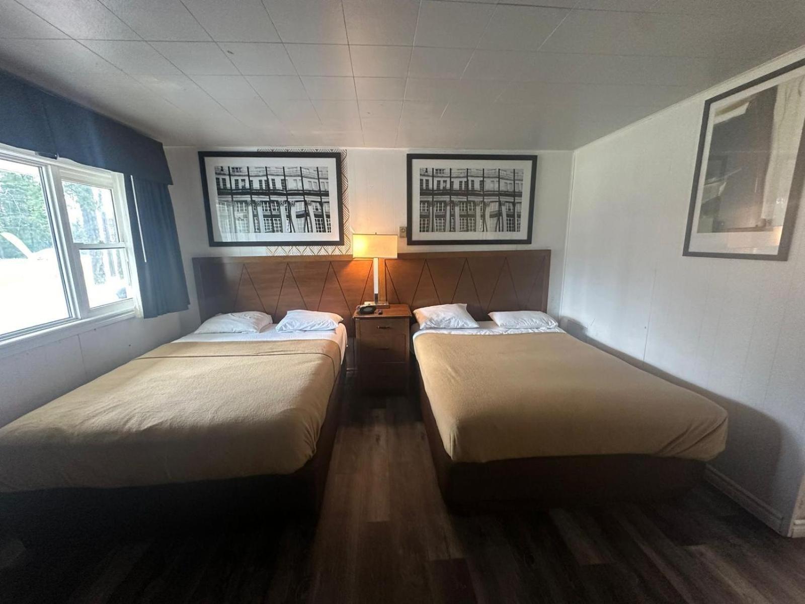Pine Ridge Motel Timmins Exteriér fotografie
