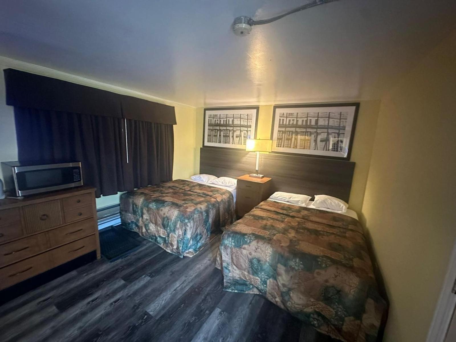 Pine Ridge Motel Timmins Exteriér fotografie